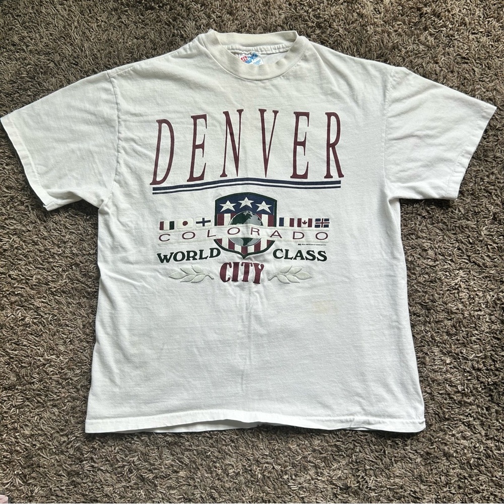 Vintage 1991 Denver Colorado Hanes Men’s Large T Shirt Single Stitch Made In USA
